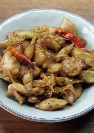 鶏と新ごぼうの旨辛炒め-レシピのメイン写真