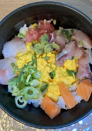 うに丼風海鮮丼-レシピのメイン写真