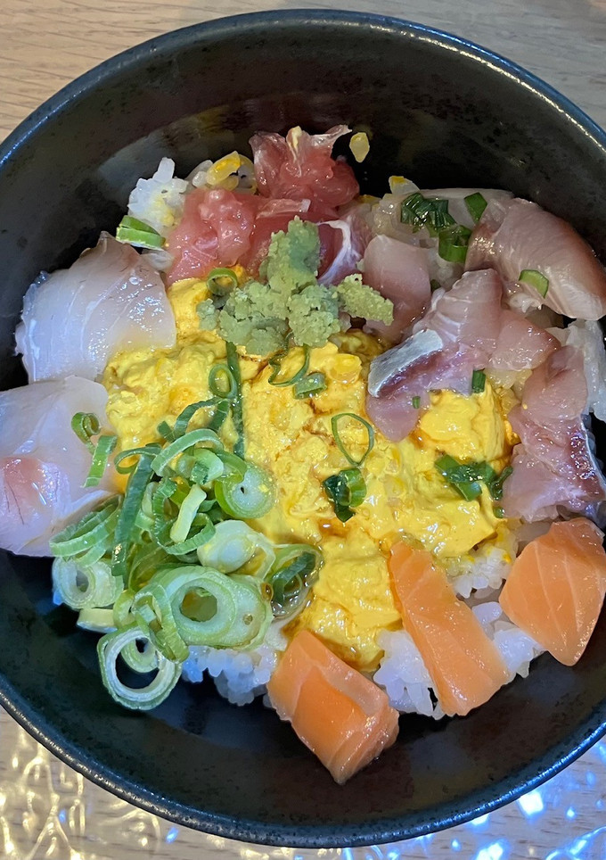うに丼風海鮮丼-レシピのメイン写真
