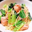 鮭の中骨缶と青菜のお手軽和風パスタ