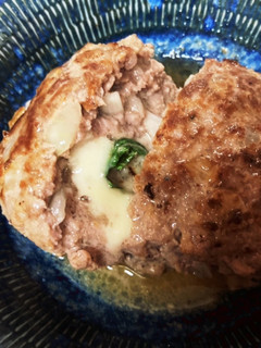 大葉とえのき茸のチーズinハンバーグ-レシピのメイン写真