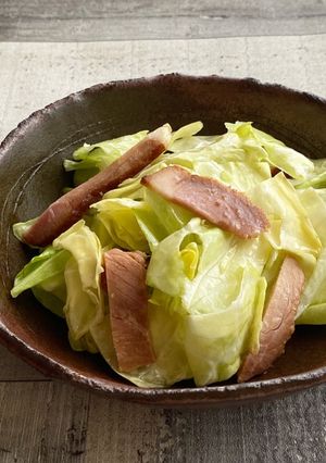 キャベツとチャーシューの塩にんにく和え-レシピのメイン写真
