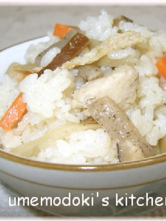 六品目はいった「五目ご飯」-レシピのメイン写真
