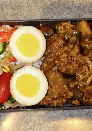 麻婆ナス　タラバ蟹酢の物　弁当-レシピのメイン写真