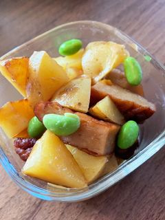 皮付きじゃがいもとさつま揚げの煮物-レシピのメイン写真