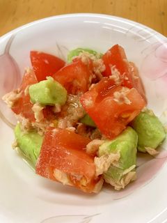 簡単!トマトとアボカドのマリネ-レシピのメイン写真
