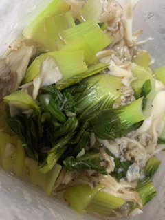 チンゲン菜と舞茸の酢の物-レシピのメイン写真