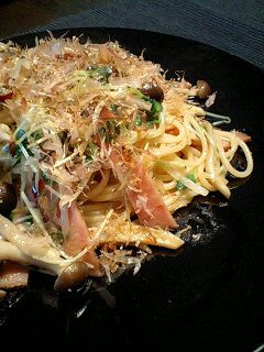 かいわれとキノコの和風パスタ-レシピのメイン写真