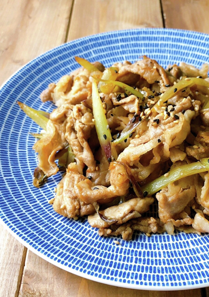 簡単♪豚肉と茗荷のバター醤油炒め-レシピのメイン写真