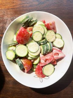ズッキーニとトマト胡麻ドレッシング和え-レシピのメイン写真