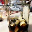 ニンニクのピリ辛ハチミツ醤油漬け