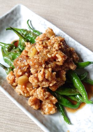 【野菜ソムリエ】伏見とうがらしひき肉がけ-レシピのメイン写真