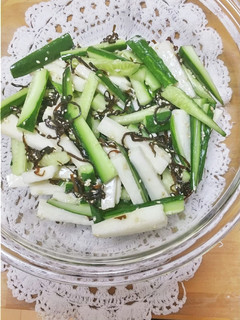 切って和えるだけ!長芋と胡瓜の塩昆布和え-レシピのメイン写真
