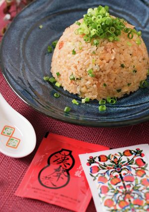 炊飯器で簡単ポチっと♪冷凍餃子チャーハン-レシピのメイン写真
