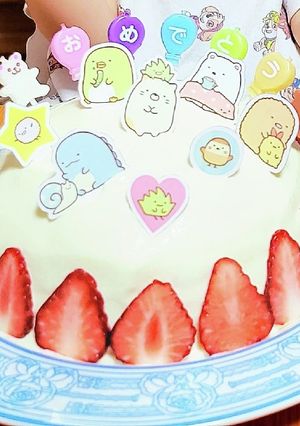 【フルーチェで簡単！】苺のドームケーキ-レシピのメイン写真