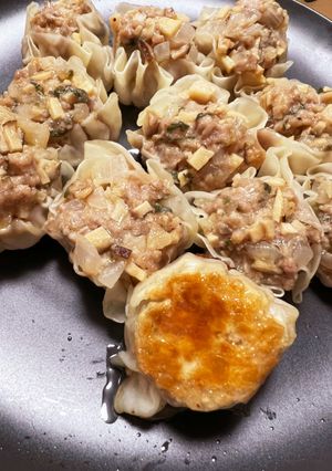 余った餃子の皮★カリカリっ焼き焼売-レシピのメイン写真