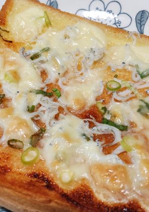 しらすトースト-レシピのメイン写真