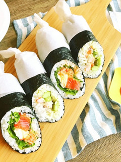 2種の寿司ブリトー-レシピのメイン写真