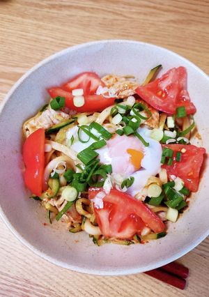 ピリ辛ごまみそ混ぜうどん-レシピのメイン写真