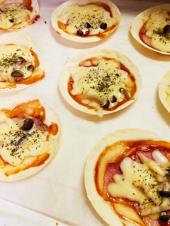 餃子の皮ピザ-レシピのメイン写真