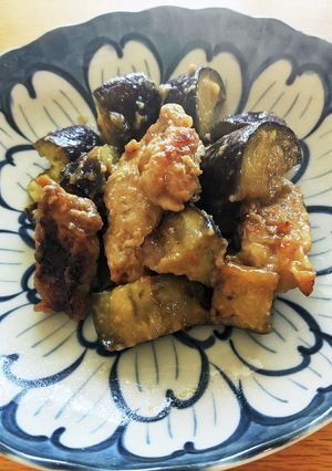 一人暮らしʕ·ᴥ·ʔ茄子と豚肉の味噌炒め-レシピのメイン写真