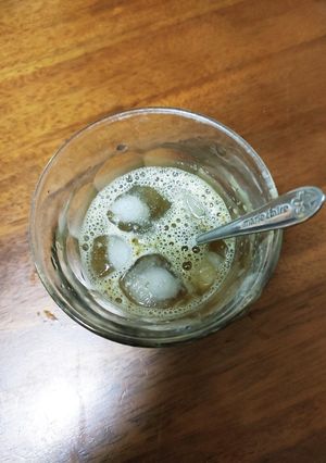 ジンとコーヒーとりんごジュースカクテル-レシピのメイン写真