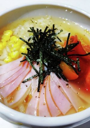 子ども向けラーメンスープの冷かけうどん-レシピのメイン写真