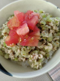 刻み食や離乳食♪ひき肉と野菜の丼-レシピのメイン写真