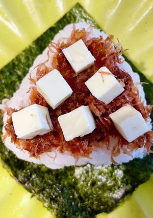 ほっこり♡チーズおかかおにぎり-レシピのメイン写真