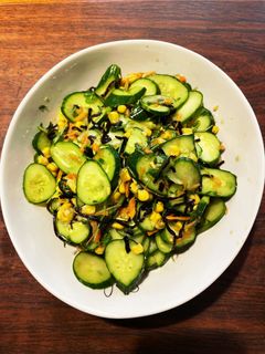 お化け胡瓜と野菜の塩昆布和え-レシピのメイン写真