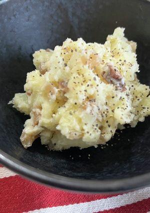 越冬じゃがといぶりがっこのポテトサラダ-レシピのメイン写真