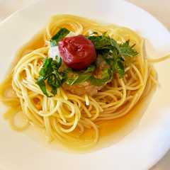 รูปของ 夏バテに！大葉おろしと梅の冷製パスタ