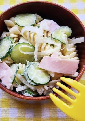 朝どれきゅうりで！玉ねぎ入りパスタサラダ-レシピのメイン写真