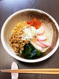 簡単で美味しくヘルシー!キムチ納豆うどん-レシピのメイン写真