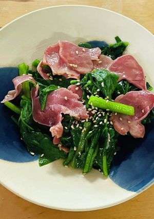 つるむらさき&塩タンのごま油炒め-レシピのメイン写真