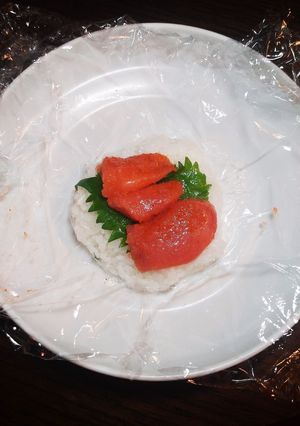 セブンイレブン風まるごと明太子おむすび-レシピのメイン写真