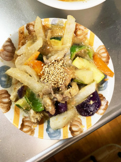 簡単梅ごま味噌ダレ味豚こま大根青椒肉絲風-レシピのメイン写真