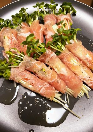 簡単っ☆かいわれとチーズの生ハム巻き-レシピのメイン写真