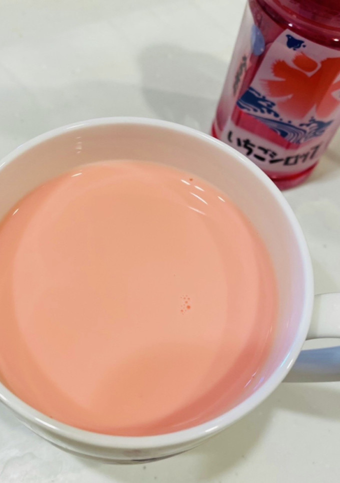 いちごミルク かき氷のいちごシロップ活用-レシピのメイン写真