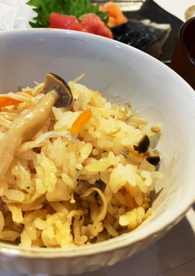 ちりめんじゃこときのこの炊き込みご飯-レシピのメイン写真
