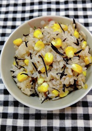 白だしで作るとうもろこしひじき入りご飯-レシピのメイン写真
