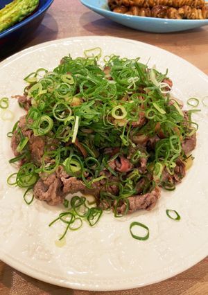 さっぱり美味しい！牛肉の薬味乗せ-レシピのメイン写真