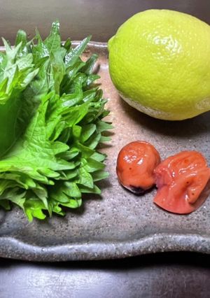 夏バテ退散！大葉と梅のさっぱりソース-レシピのメイン写真