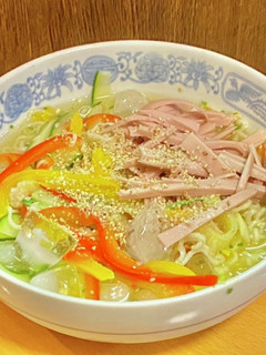 夏野菜で・冷やしサッポロ一番塩ラーメン-レシピのメイン写真
