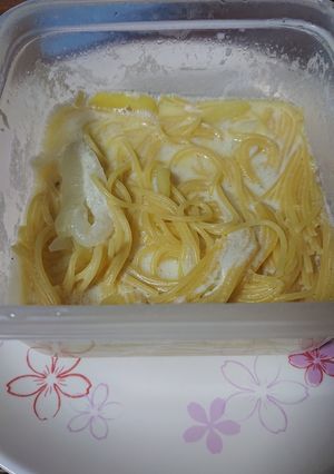 じゃがいもと玉ねぎのスープ風パスタ。冷凍-レシピのメイン写真