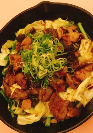 西成の味…！やみつきホルモン炒め-レシピのメイン写真