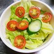 レタス、きゅうり、プチトマトのサラダ