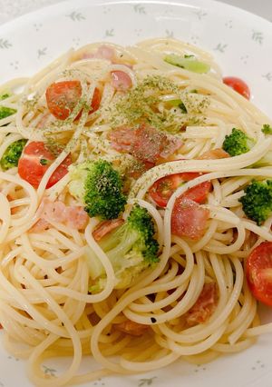 ブロッコリーとベーコントマトの冷製パスタ-レシピのメイン写真