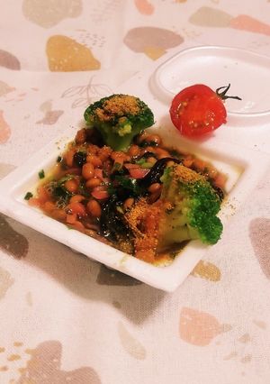 カレー味 ブロッコリー&葱汁溢れ昆布納豆-レシピのメイン写真