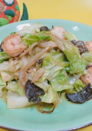 キャベツとえびの塩麹炒め-レシピのメイン写真